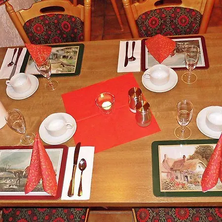 Scottish Highlander Guest house 3*