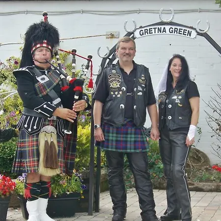 Scottish Highlander 3*