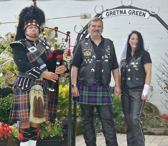 Scottish Highlander 3*